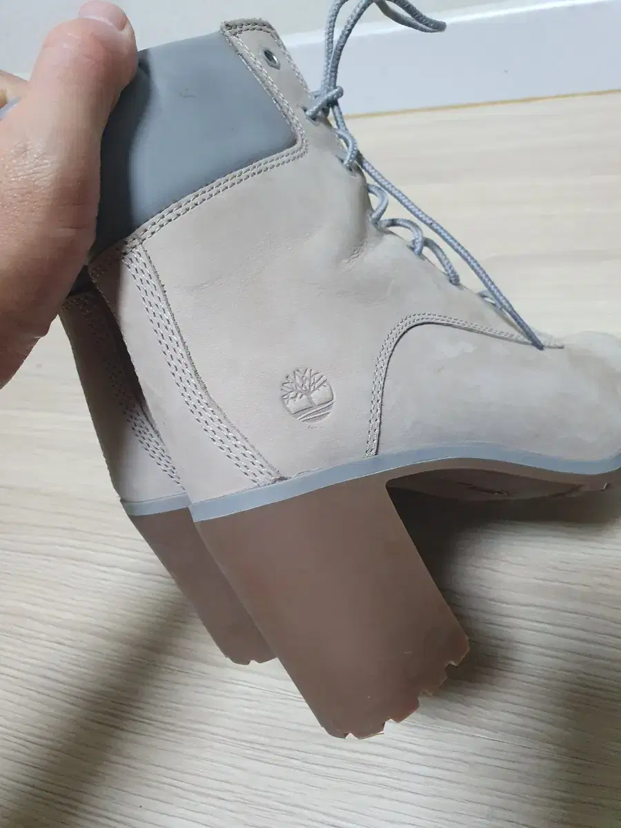 thumbnail-5